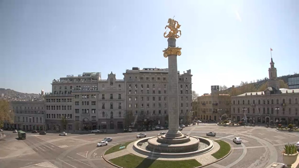 Тбилиси после разгона облаков